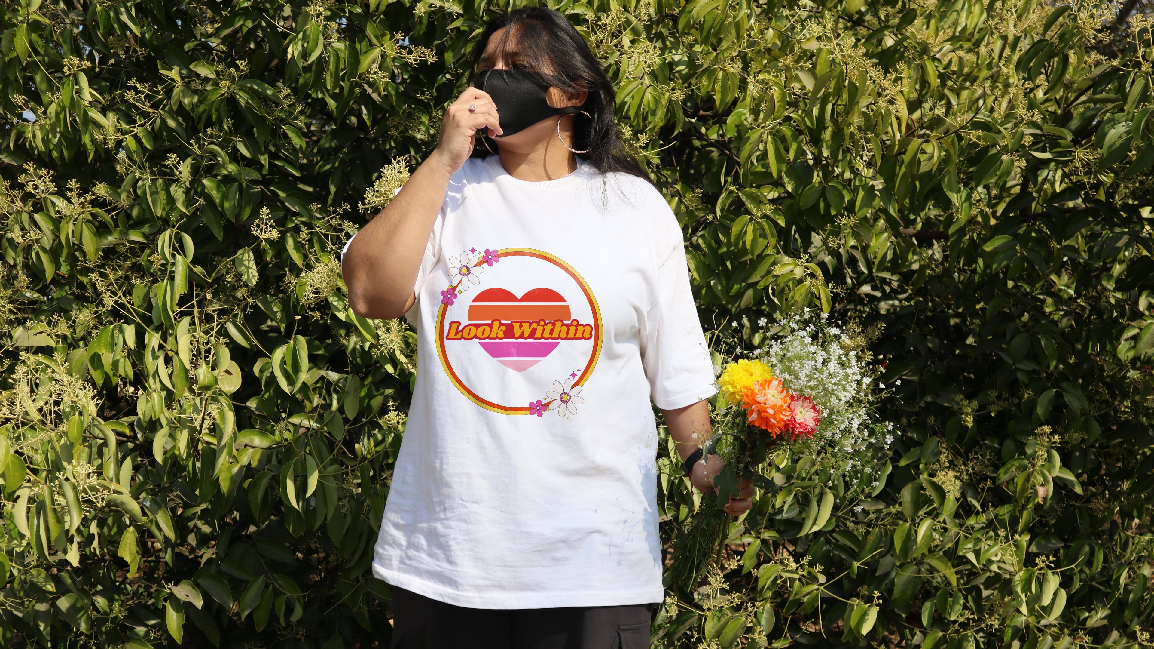 OVERSIZED T-SHIRT- Look Within