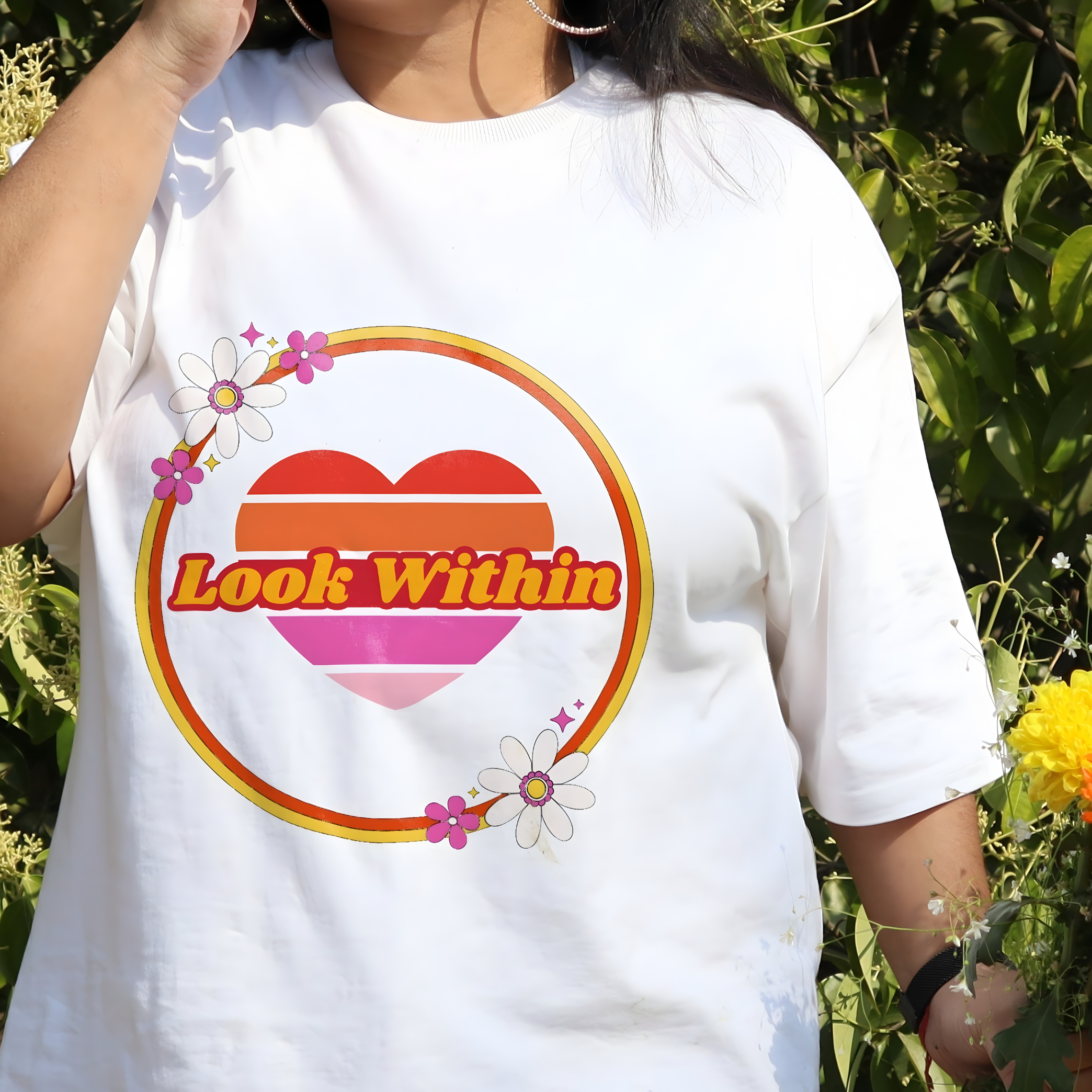 OVERSIZED T-SHIRT- Look Within